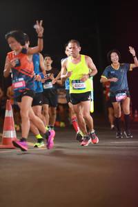 BIB: 115, 40434, 908
                            <button type="button" onclick="openModal(21305568)" class="btn btn-primary btn-sm float-right btn-popup" data-toggle="modal" data-target=".modal-high-quality">
                        <i class="fas fa-shopping-cart"></i> Add to Cart
                    </button>
                                            <button type="button" onclick="isThisMe(21305568, true)" class="btn btn-success btn-sm float-right btn-popup btn-isme hidden" data-toggle="tooltip" data-placement="bottom" title="นี่คือรูปของคุณใช่ไหม คลิกที่นี่เพื่อเอาเข้าอัลบั้ม">
                        <i class="fas fa-plus"></i> Add to album
                    </button>
                    <button type="button" onclick="isThisMe(21305568, false)" class="btn btn-warning btn-sm float-right btn-popup btn-isnotme hidden">
                        <i class="fas fa-ban"></i> Remove from album
                    </button>